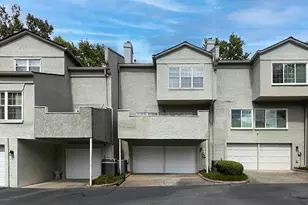 5996 Mitchell Rd, Sandy Springs, GA 30328 - Photo 32