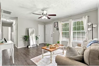8570 Kennesaw Court, Jonesboro, GA 30238 - Photo 4