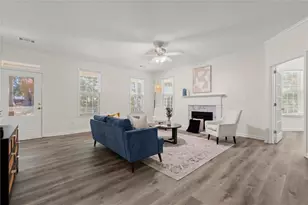 125 Kevins Dr, Hampton, GA 30228 - Photo 4