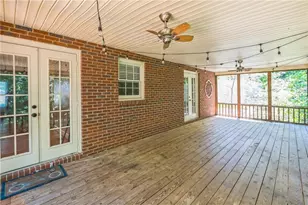 3120 Rockaway Rd, Atlanta, GA 30341 - Photo 16