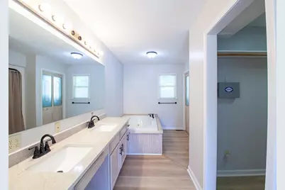 102 Lindsey Court NE, Calhoun, GA 30701 - Photo 22