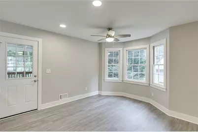 6211 Laurel Wood Trail, Flowery Branch, GA 30542 - Photo 10