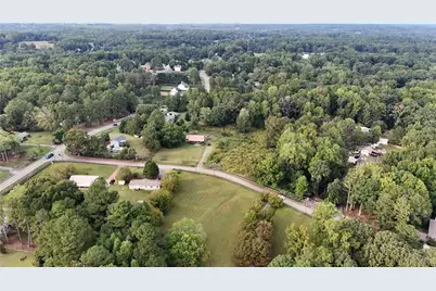 7580 Bates Drive, Alpharetta, GA 30004 - Photo 4