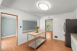 695 Waterbrook Terrace, Roswell, GA 30076 - Photo 18