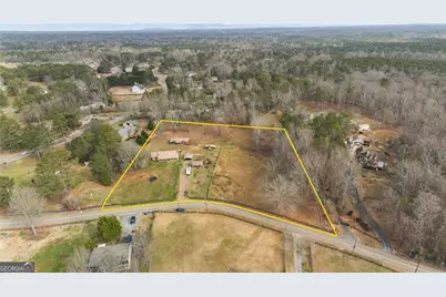7582 Bates Drive, Alpharetta, GA 30004 - Photo 2