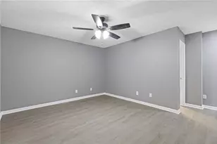 836 Lake Hollow Blvd, Marietta, GA 30064 - Photo 16