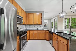 3621 Vinings Slope SE, Atlanta, GA 30339 - Photo 8