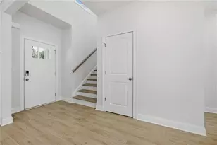 109 Southveiw Dr, Ellenwood, GA 30294 - Photo 8