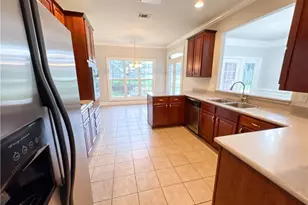 1930 Spivey Village Ln, Jonesboro, GA 30236 - Photo 4