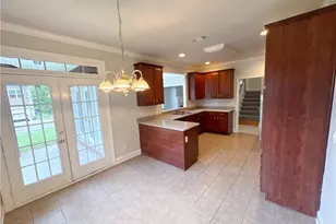 1930 Spivey Village Ln, Jonesboro, GA 30236 - Photo 8
