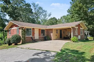 5829 Clarks Bridge Rd, Clermont, GA 30527 - Photo 2