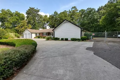 3605 Shallowford Road, Marietta, GA 30062 - Photo 4