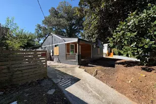 1664 M L King Jr Dr SW, Atlanta, GA 30314 - Photo 6