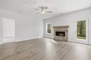 105 Southview Dr, Ellenwood, GA 30294 - Photo 14