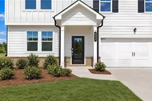 605 Mabry Crk Ln, Jackson, GA 30233 - Photo 2