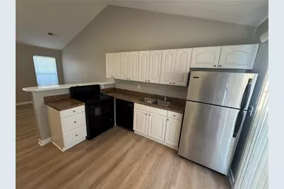 113 W Sellers Street #B, Jasper, GA 30143 - Photo 4