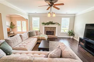 205 Vandalay Way, Locust Grove, GA 30248 - Photo 22