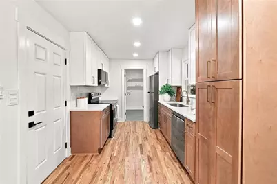 385 Greenwood Drive NW, Lilburn, GA 30047 - Photo 14