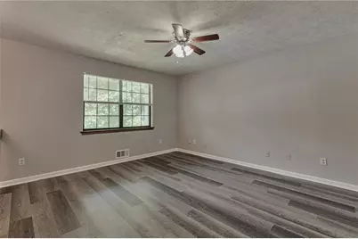 5322 Scarbrough Round, Stone Mountain, GA 30088 - Photo 4