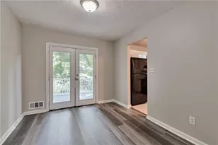 5322 Scarbrough Round, Stone Mountain, GA 30088 - Photo 6