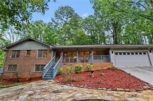 2501 Midvale Ct, Tucker, GA 30084 - Photo 2