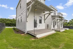 184 W Jarrard St, Cleveland, GA 30528 - Photo 18