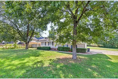 1021 Grayson Highway, Lawrenceville, GA 30046 - Photo 2