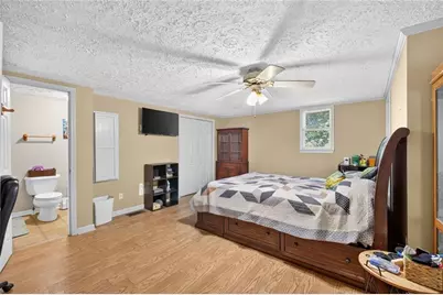 3076 Thompson Mill Road, Buford, GA 30519 - Photo 18