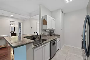 2700 Pine Tree Road NE, Atlanta, GA 30324 - Photo 10