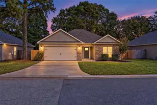 102 Hughes Dr, Warner Robins, GA 31093 - Photo 4