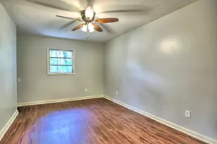 [Address not provided], Gainesville, GA 30506 - Photo 10