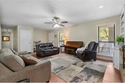 7080 Sumit Creek Drive NW, Kennesaw, GA 30152 - Photo 6