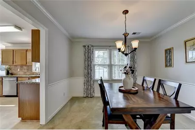 820 Meadowsong Circle, Lawrenceville, GA 30043 - Photo 10