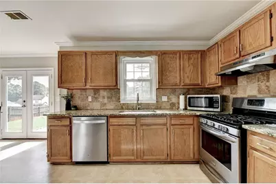 820 Meadowsong Circle, Lawrenceville, GA 30043 - Photo 4