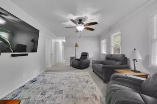 5041 Fitts Dr, Roswell, GA 30075 - Photo 8