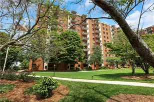 300 Johnson Ferry Road NE, Atlanta, GA 30328 - Photo 34