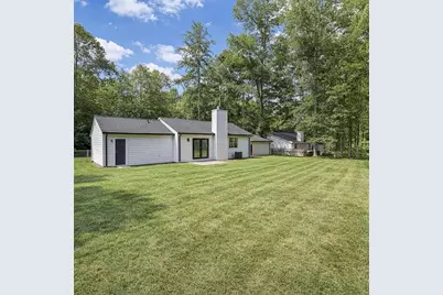 380 Independence Drive, Jonesboro, GA 30238 - Photo 4