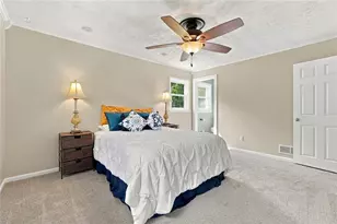 610 Evergreen Dr, Woodstock, GA 30188 - Photo 18
