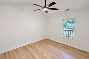 2112 Valley Oaks Dr SE, Smyrna, GA 30080 - Photo 32