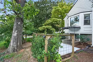 3277 N Whitney Ave, Hapeville, GA 30354 - Photo 36