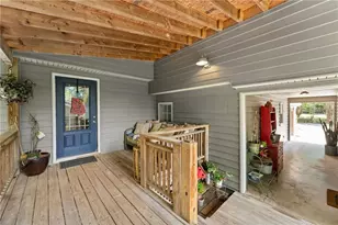 7210 Pine Ct, Cumming, GA 30041 - Photo 16