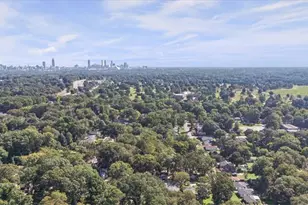 283 Barfield Ave SW, Atlanta, GA 30310 - Photo 2