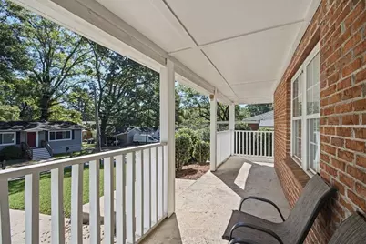 283 Barfield Avenue SW, Atlanta, GA 30310 - Photo 4