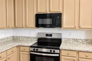 7632 Rutgers Cir, Fairburn, GA 30213 - Photo 6