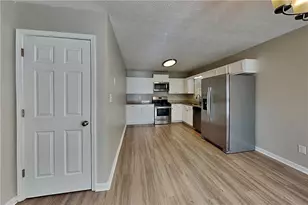 89 Silverthorne Cir, Douglasville, GA 30134 - Photo 6