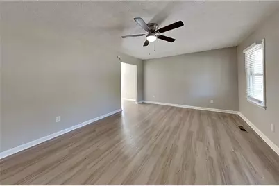 89 Silverthorne Circle, Douglasville, GA 30134 - Photo 2