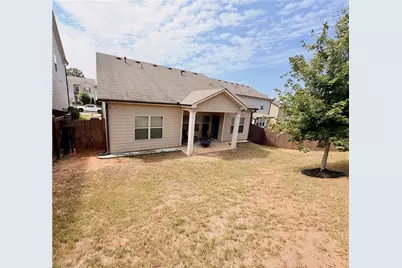 340 Auburn Crossing Dr Drive, Auburn, GA 30011 - Photo 6