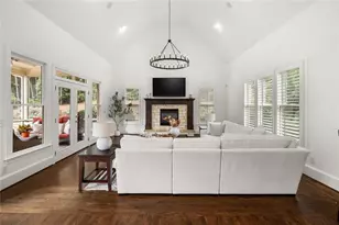 8030 Coventry Pointe, Suwanee, GA 30024 - Photo 14