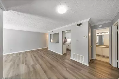 5159 Roswell Road #6, Atlanta, GA 30342 - Photo 8