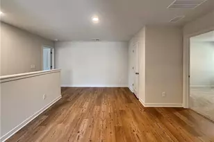 7477 Clover Ln, Flowery Branch, GA 30542 - Photo 14